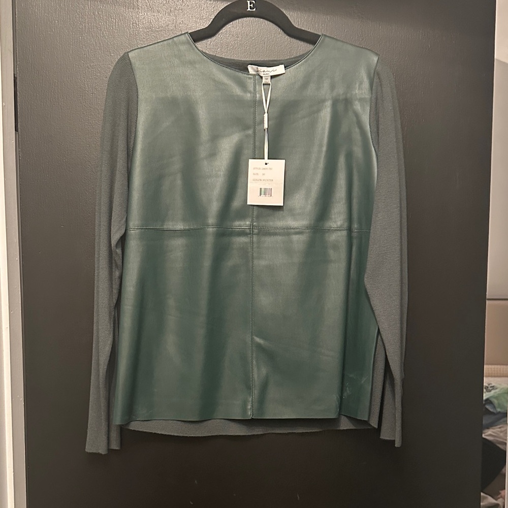 Elegant Green Leather Panel Top